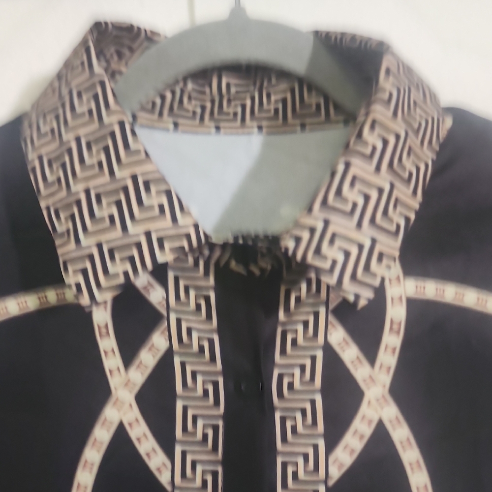 Versachi Style Womens Buttondown - Picture 4 of 8